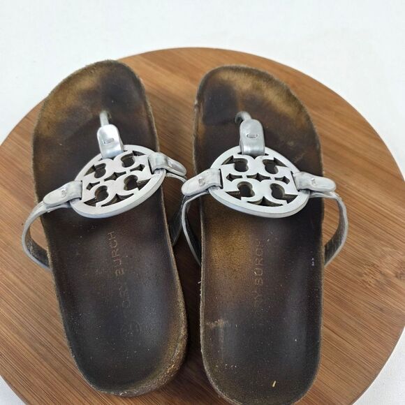 Tory Burch Miller Cloud Leather Metalic Silver Logo Sandals Sz 8 M - Picture 6 of 10